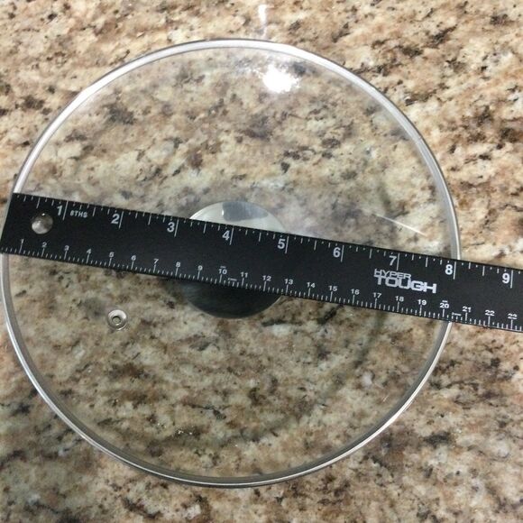 Chefmate Stainless Steel Pot with Glass Lid. Holds approximately 3 qts. - Picture 10 of 11